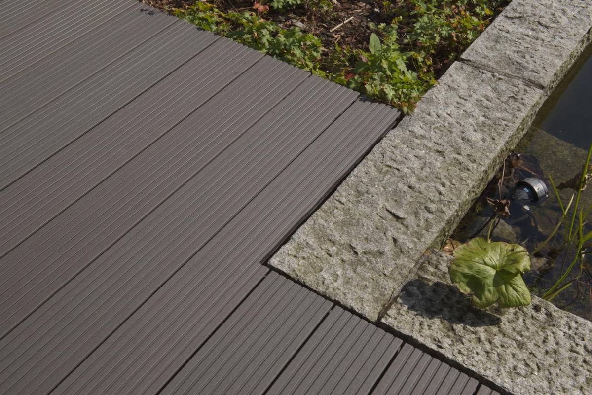 WPC Terrassendiele 24x146 anthrazit